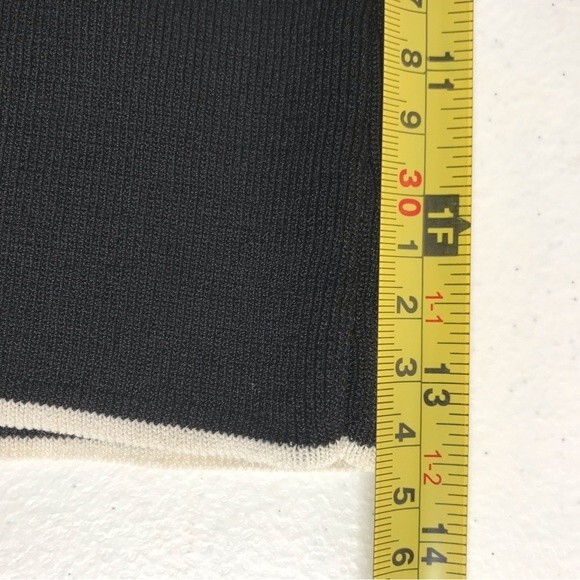 Vintage Carducci Black Cream Seaming Trim Short Sleeve Round Neck 90s Top Large - Picture 9 of 11